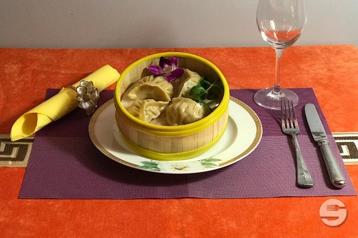 18. Steamed Pork Dumplings - Hong Yan
