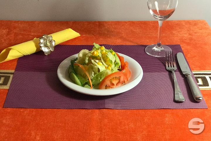 25. Chinese salad - Hong Yan