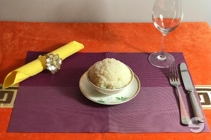 70. Plain Rice - Hong Yan