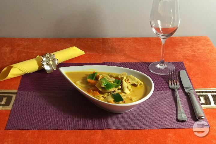33. Curry Sauce - Hong Yan