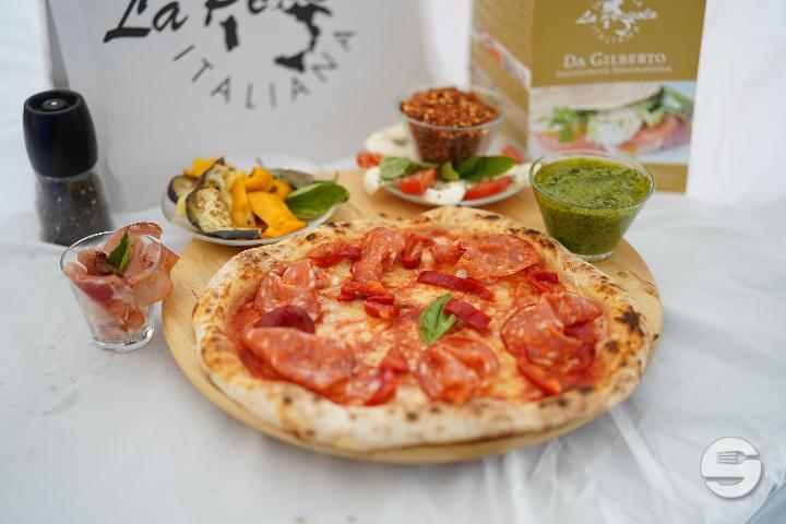 Pizza Diavola - La Penisola