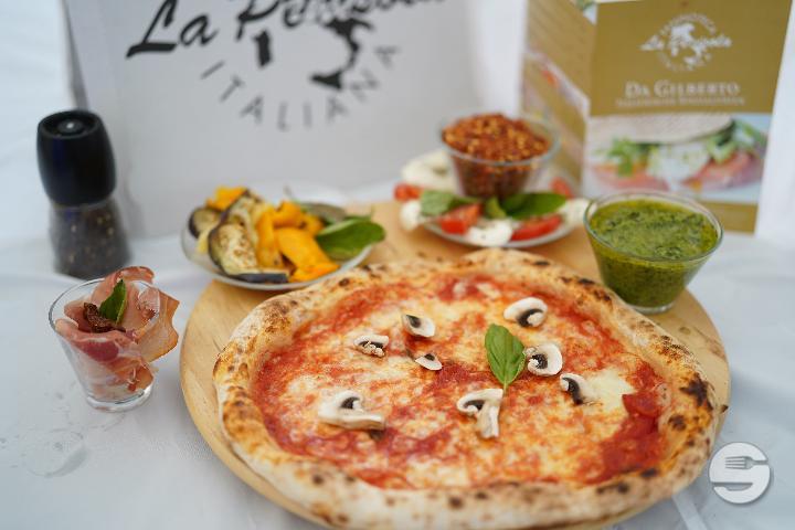 Pizza Funghi - La Penisola