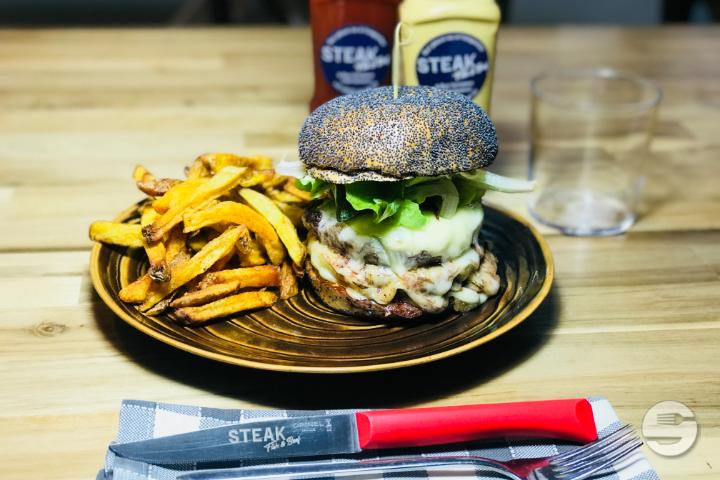 Double CheeseBurger - Maple
