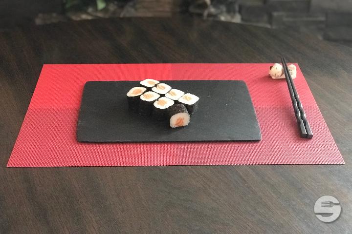 132. Sake Maki - Sakura