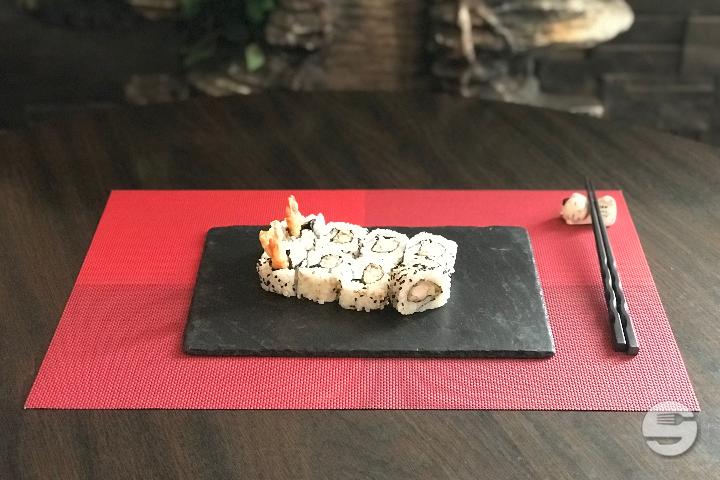 203. Maki Tempura de Crevette - Sakura