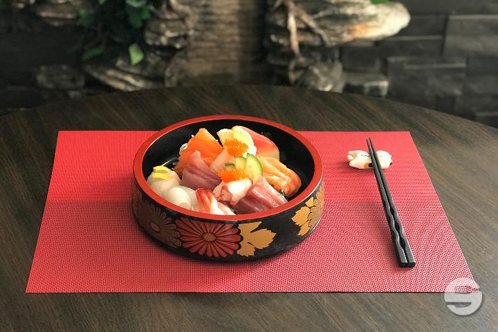453. Chilashi Sushi - Sakura