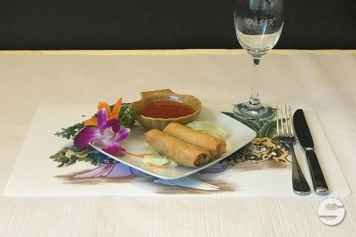 201. Spring rolls with vegetables - Restaurant Royale Chinois