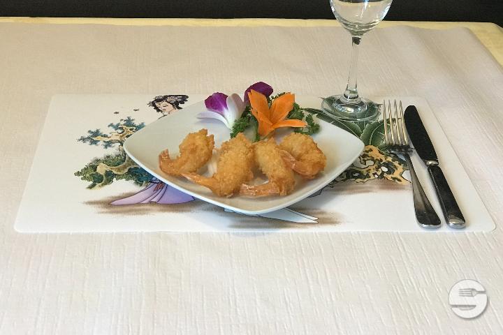202. Shrimp fritters - Restaurant Royale Chinois