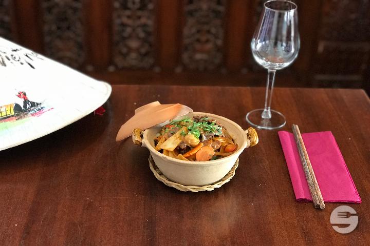 101. Boeuf Sauté au Basilic - Hoian BBQ