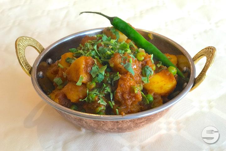 68 Aloo Matar - Delhi House