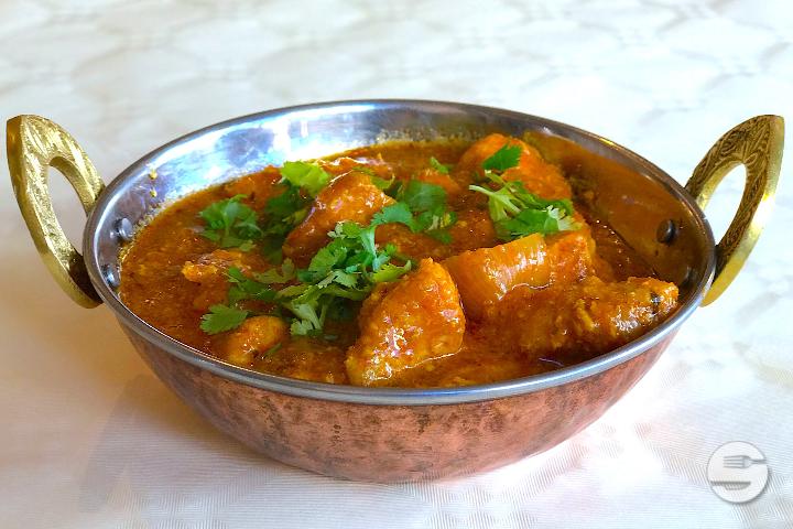 88 Chicken Curry - Delhi House