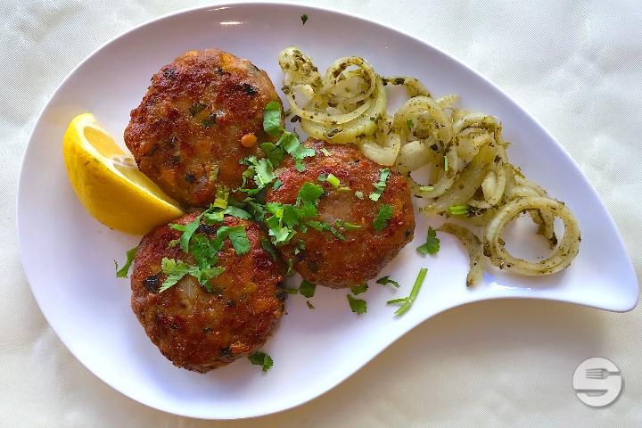 136 Shammi Kebab with Salad and Naan - Delhi House
