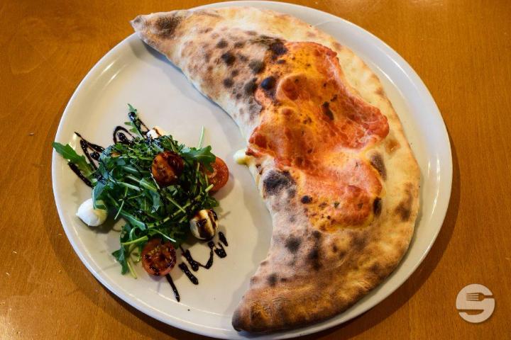 Calzone Ripieno - Valentina Pasta e Pizza (Dietikon)