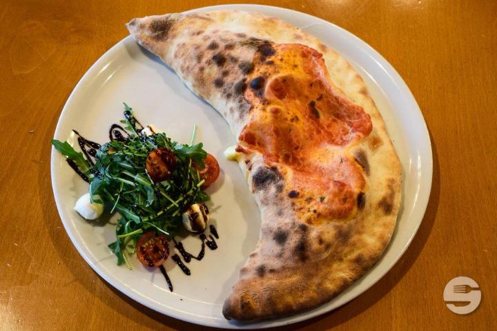Calzone Ripieno - Valentina Pasta e Pizza (Kloten)
