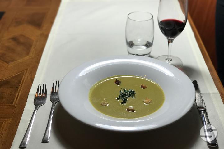 Potato and truffle soup - Fyero Restaurant