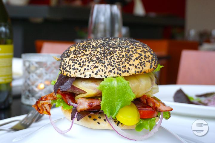 Master-Beefburger 300g - Fyero Restaurant