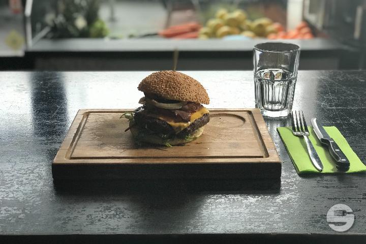 Double Cheeseburger - Blaqk Burger