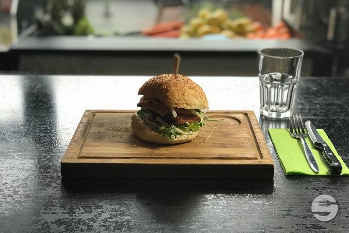 Chicken bacon cheese burger - Blaqk Burger