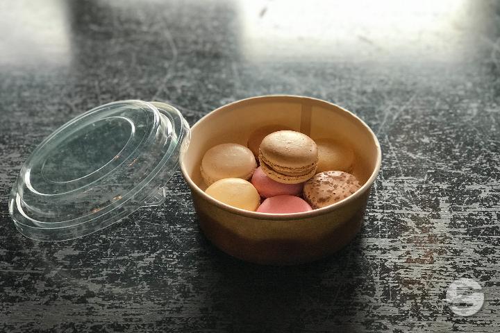 Macaron - Blaqk Burger