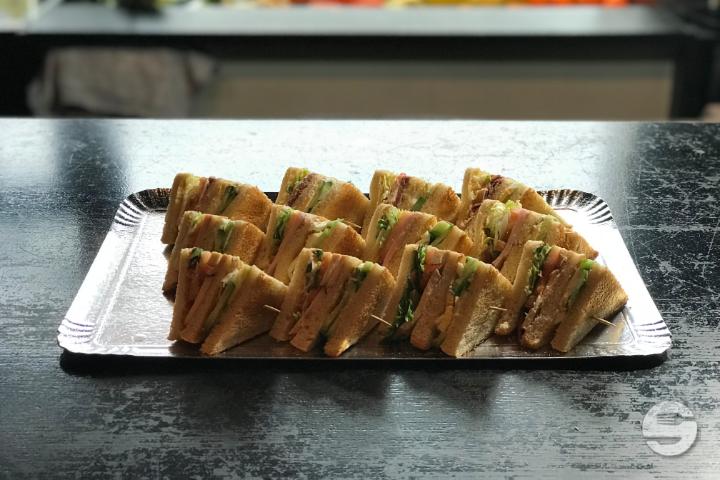 Mini Club Sandwich Ocean 12 pieces - Blaqk Burger