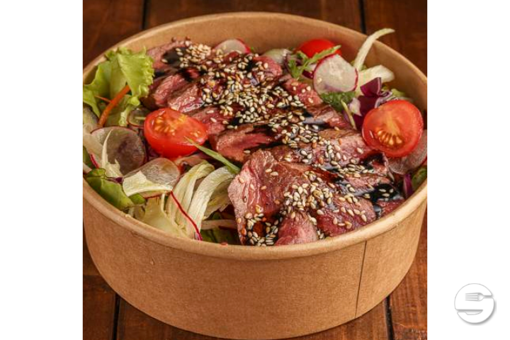 Salade de faux filet grillée - Blaqk Burger