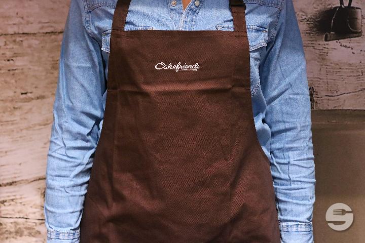 Cakefriends cooking apron - Cakefriends