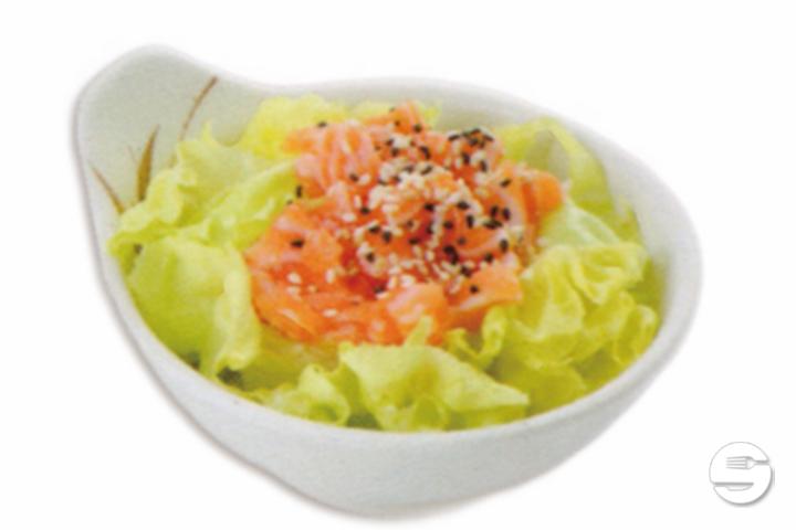 107. Salade Tartare de Saumon - Marterey 56