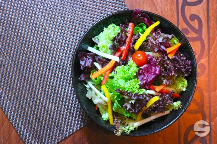 mixed leaf salad - Maori