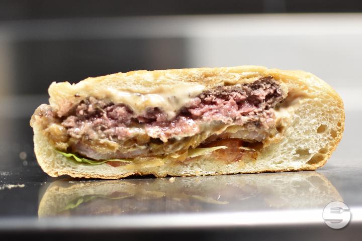 Royal Steak Sandwich - L'Artisan Sandwich