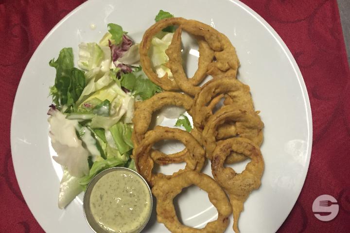 4. Peaj Pakoras - Indian Tandoori Corner