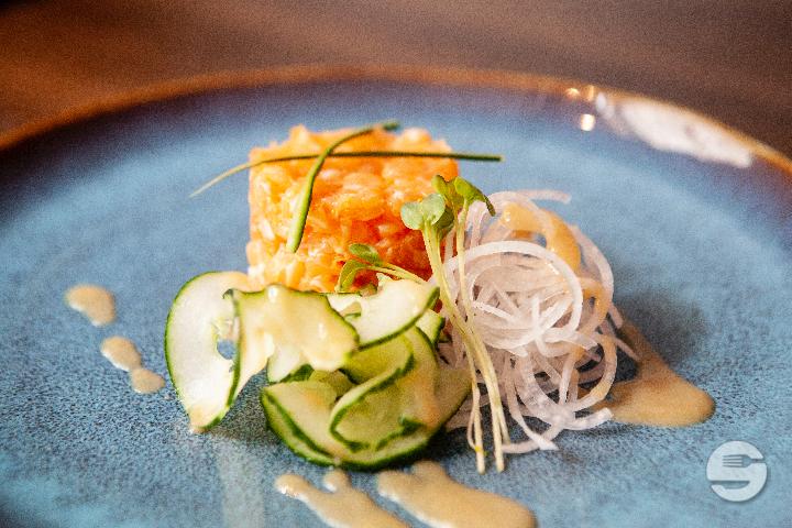 Salmon Tartar - Barfüsser Sushi Bar