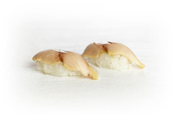 Mackerel Nigiri - Sushitime