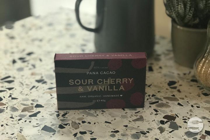 Barre de Cacao : sour cherry & vanilla - Granola