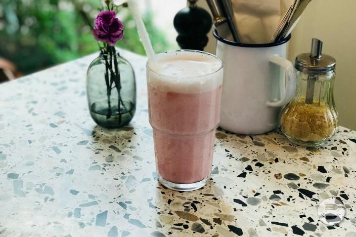 Iced Rose Latte - Granola