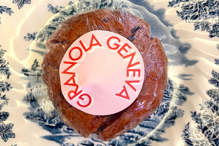 Ruby chocolate chips cookie - Granola