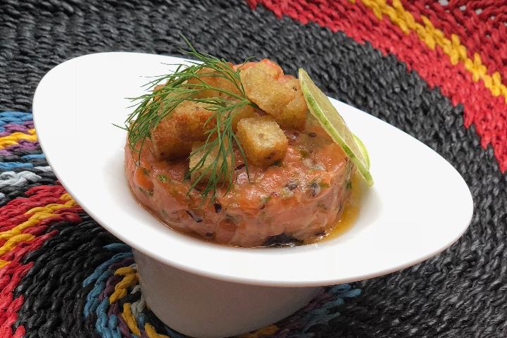 Tartare de saumon aux algues - Nouri