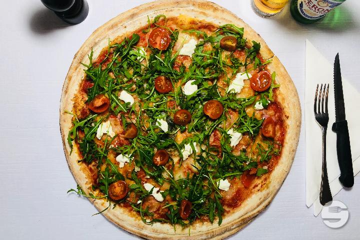 Pizza Biancaneve XXL - Ristorante Pizzeria Bella Donna
