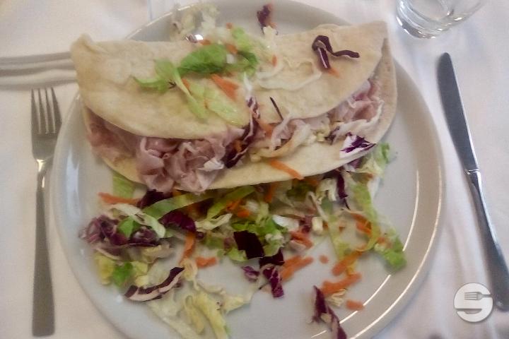 Focaccia al prosciutto - Ristorante Consulting