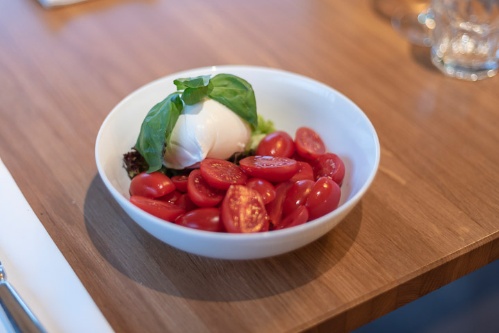 Insalata Caprese - Pizzeria Ristorante Molino Molard