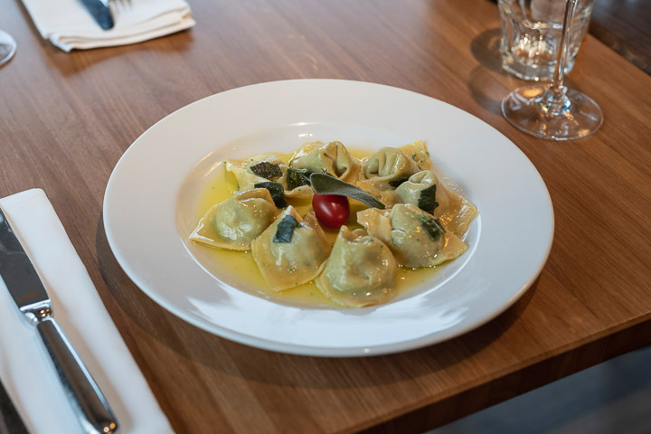 Tortellini Fatti in Casa Al Ragù Bolognese - Pizzeria Ristorante Molino Molard