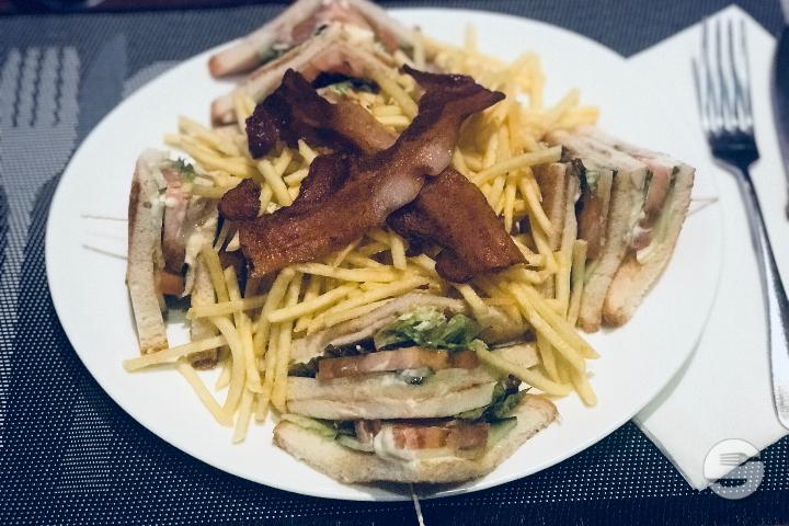 Club sandwiches Saumon - Happy Days Burgers