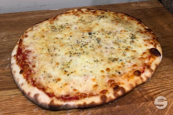 Pizza 4 cheese - Le 35 Pizzeria