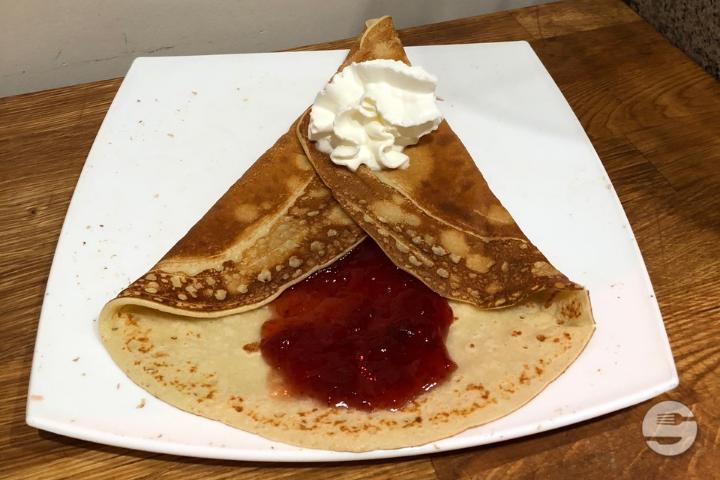 Mix fruits crepe - Le 35 Pizzeria