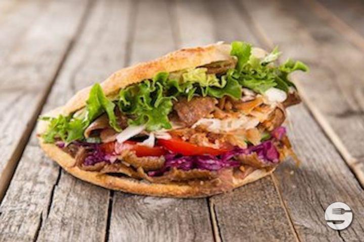 Chicken Kebab - Le Mondial Kebab