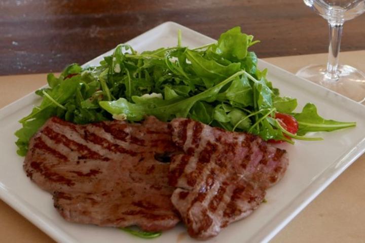Grilled veal steak - Les Brunchs