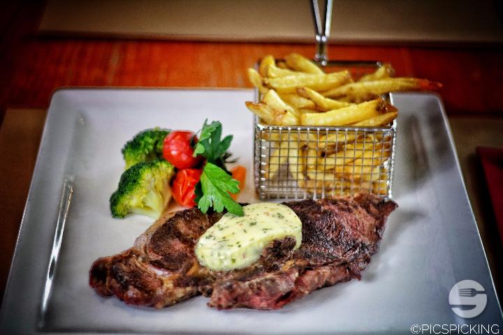 Parisian steak (250g), master butter - Les Brunchs