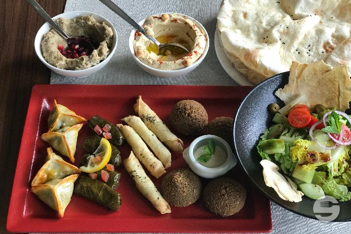 Mezze in duo - Yo'Mo Lounge
