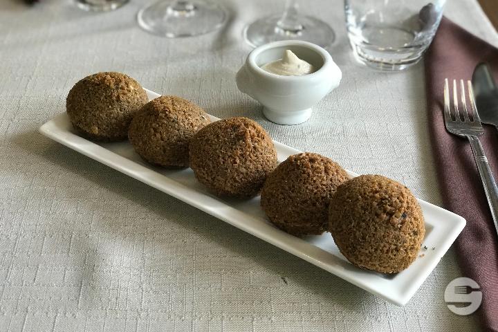 Falafels - Yo'Mo Lounge
