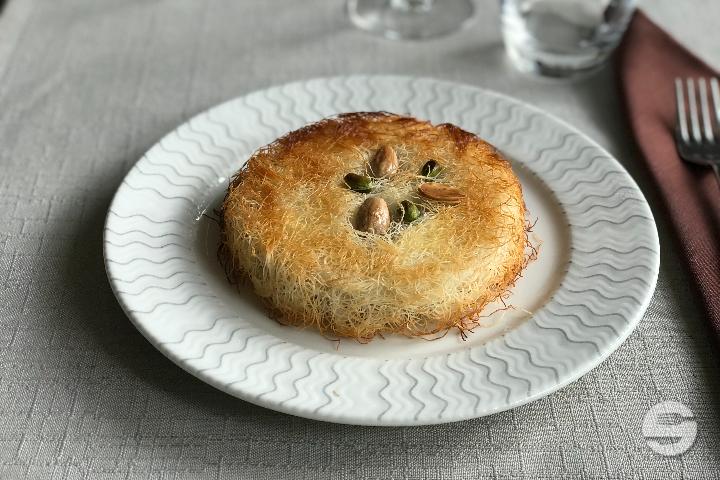 Konafa with ricotta and almonds - Yo'Mo Lounge