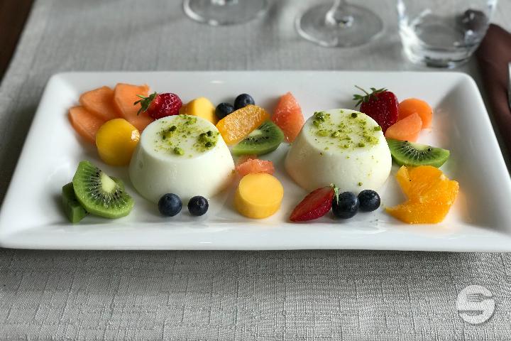 Mouhalabieh - Yo'Mo Lounge